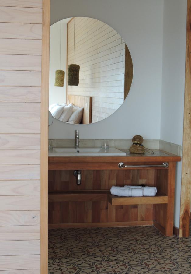 פורטו נטאלס Hotel Simple Patagonia מראה חיצוני תמונה