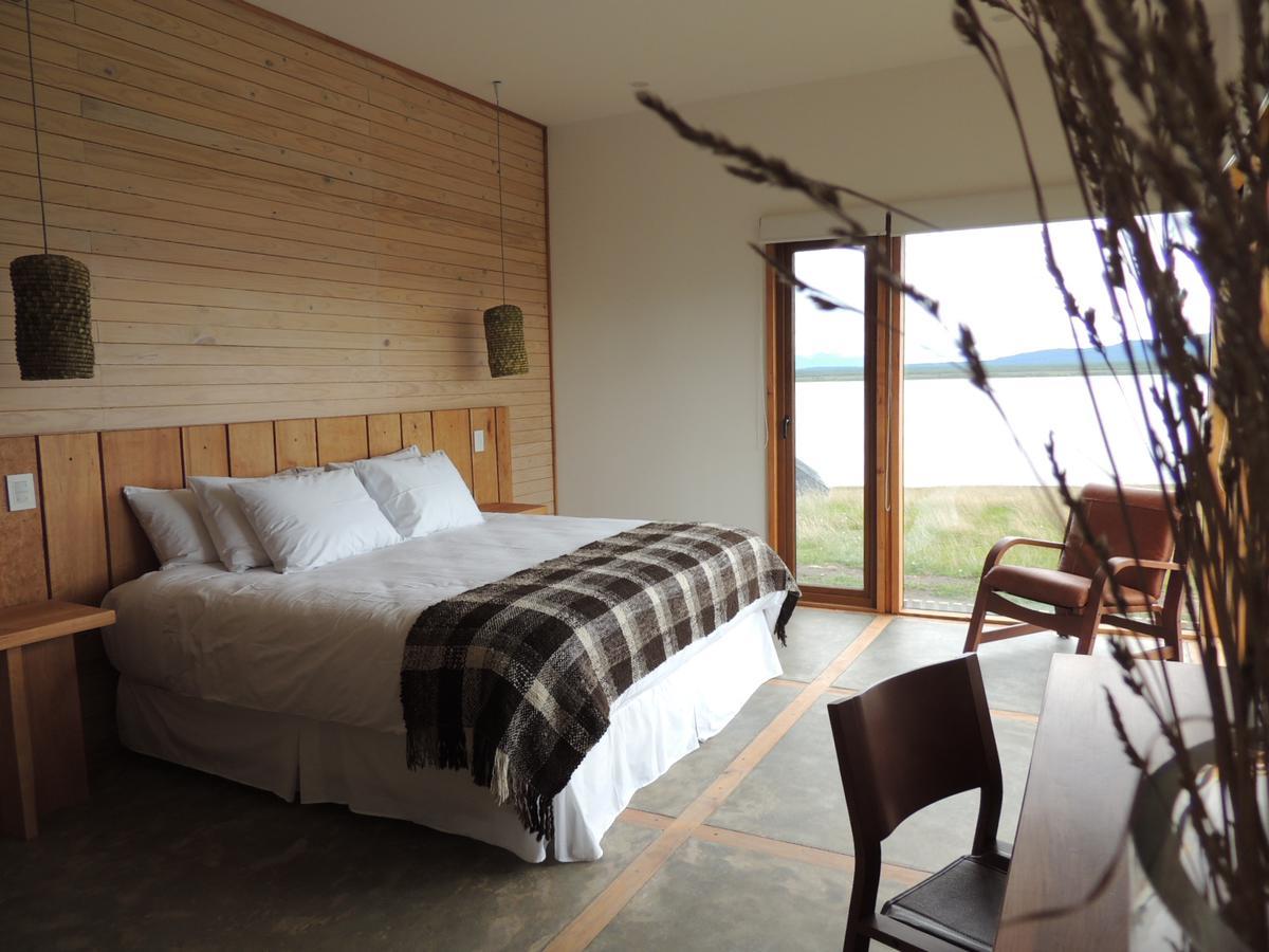 פורטו נטאלס Hotel Simple Patagonia מראה חיצוני תמונה